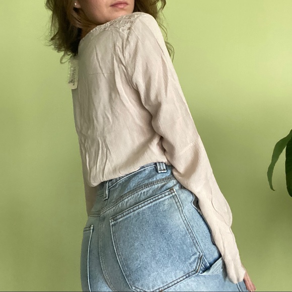 Light pink top - Picture 8 of 8